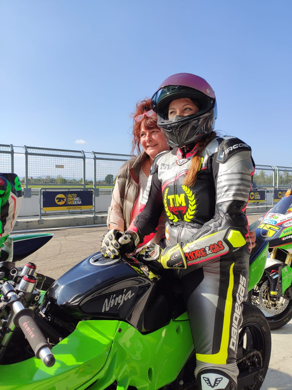 BB6B0E63-0C1C-42F9-9190-246B36323182