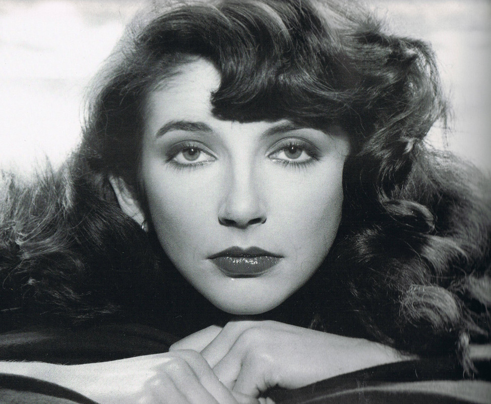 kate_bush_mb46