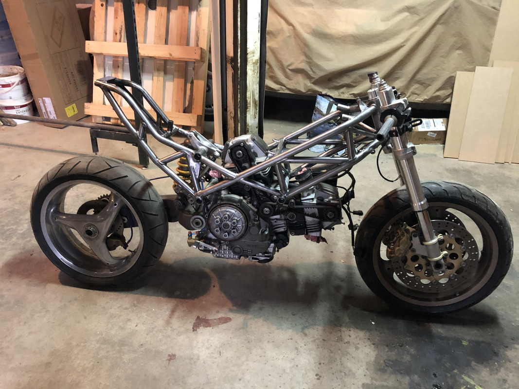 D6539C26-1614-4804-BBD2-A5275314BA3B