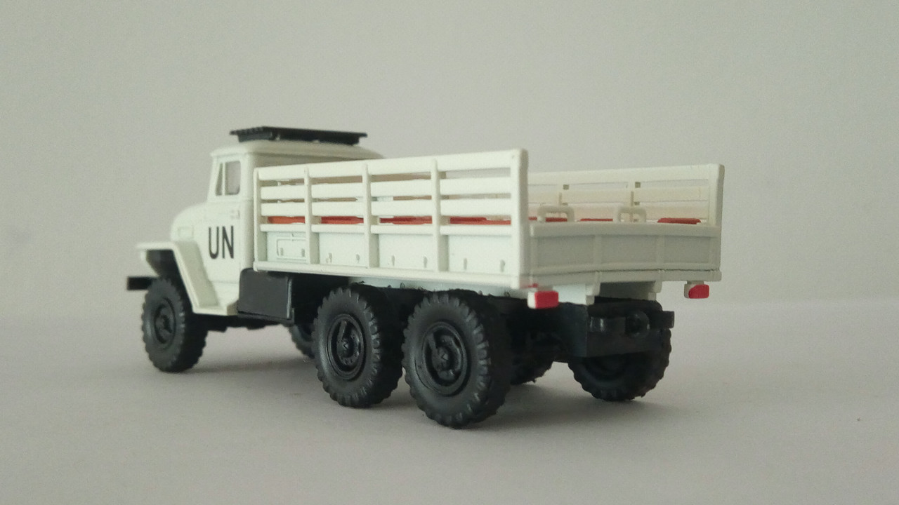 Mache (9325)