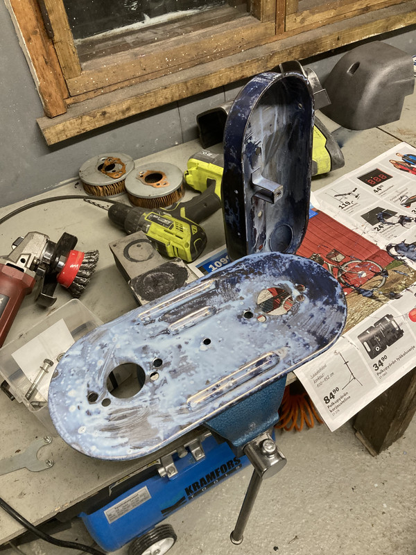 560FF991-0ABE-4D56-B583-E7D9BADDAFA6