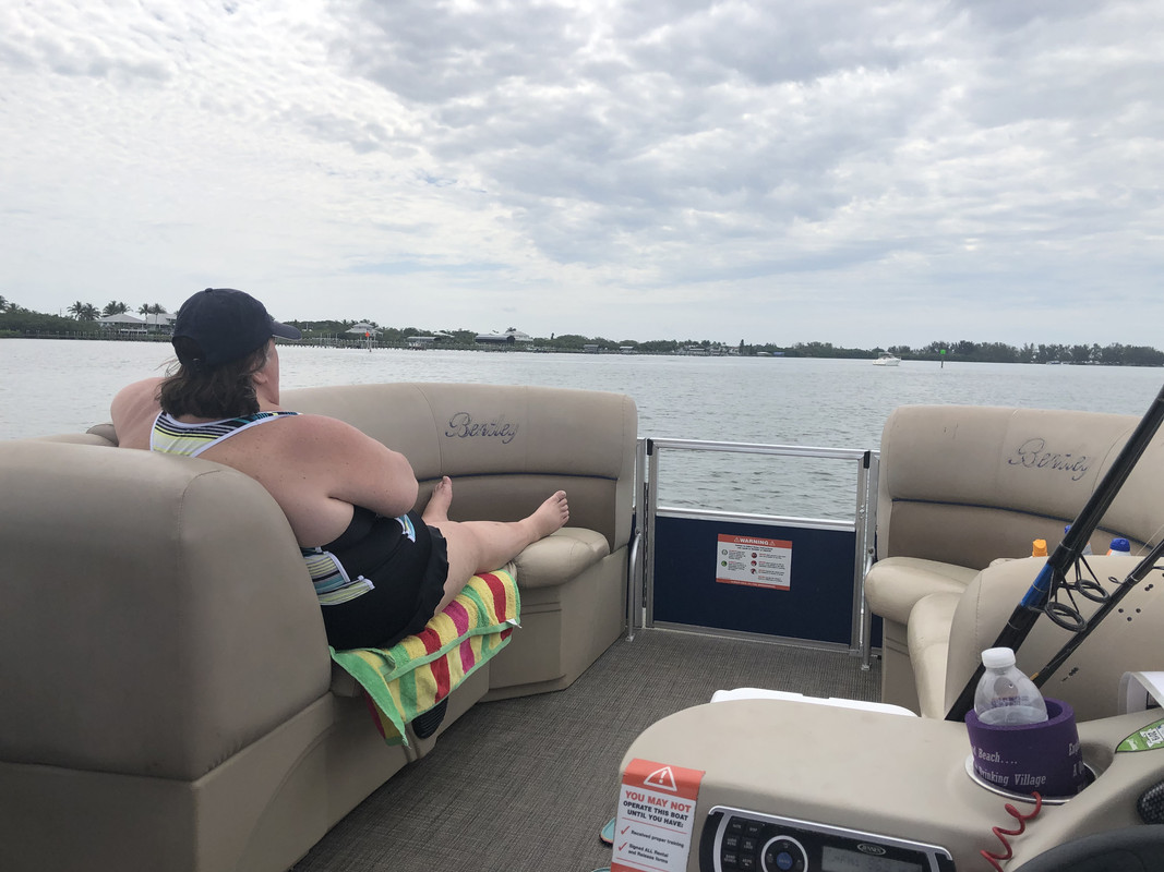 DA678DEE-B11C-40AE-9D01-8070733FB9BD