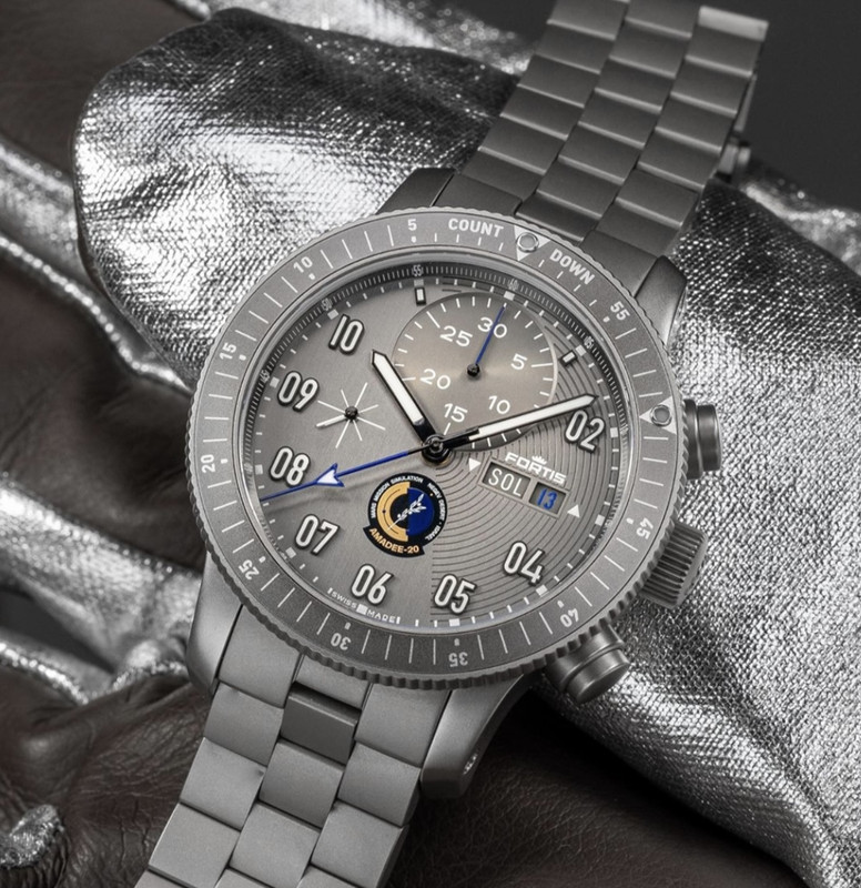 6BB9EFAC-6391-446A-ACE2-988B7B092F01