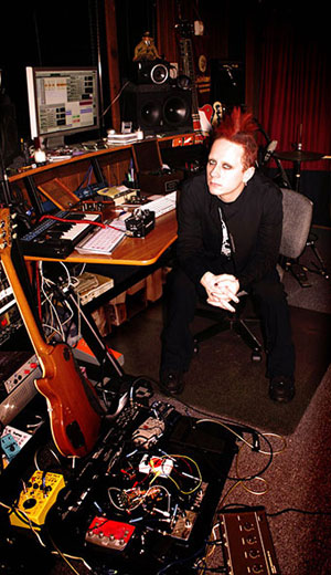 25167756_tim_skold_studio