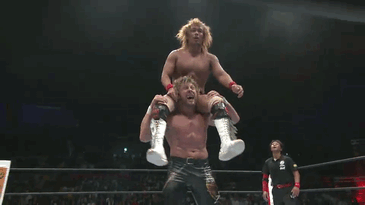 tumblr_pbze48GwHk1s05wxzo1_400