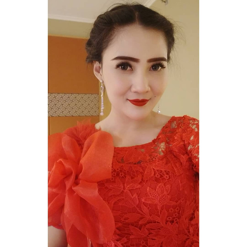 Pedangdut Nella Kharisma 