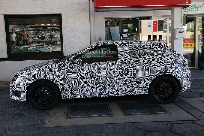 spyshots-2014-seat-leon-cupra-detailed-medium_3