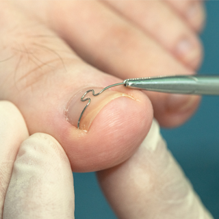 Estudantes da Nível 1 em prática supervisionada de podologia