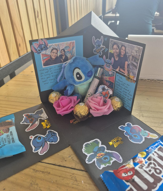 Customizable Explosion Gift Box