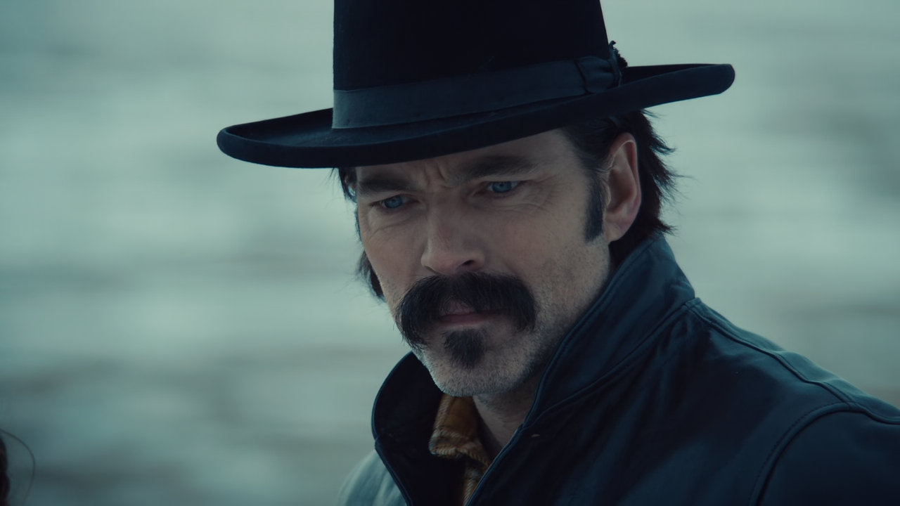 Wynonna.Earp.S04E06.Holy.War.(2).1080p.10bit.AMZN.WEB-DL.AAC5.1.HEVC-Vyndros.mkv_snapshot_07.54_[202