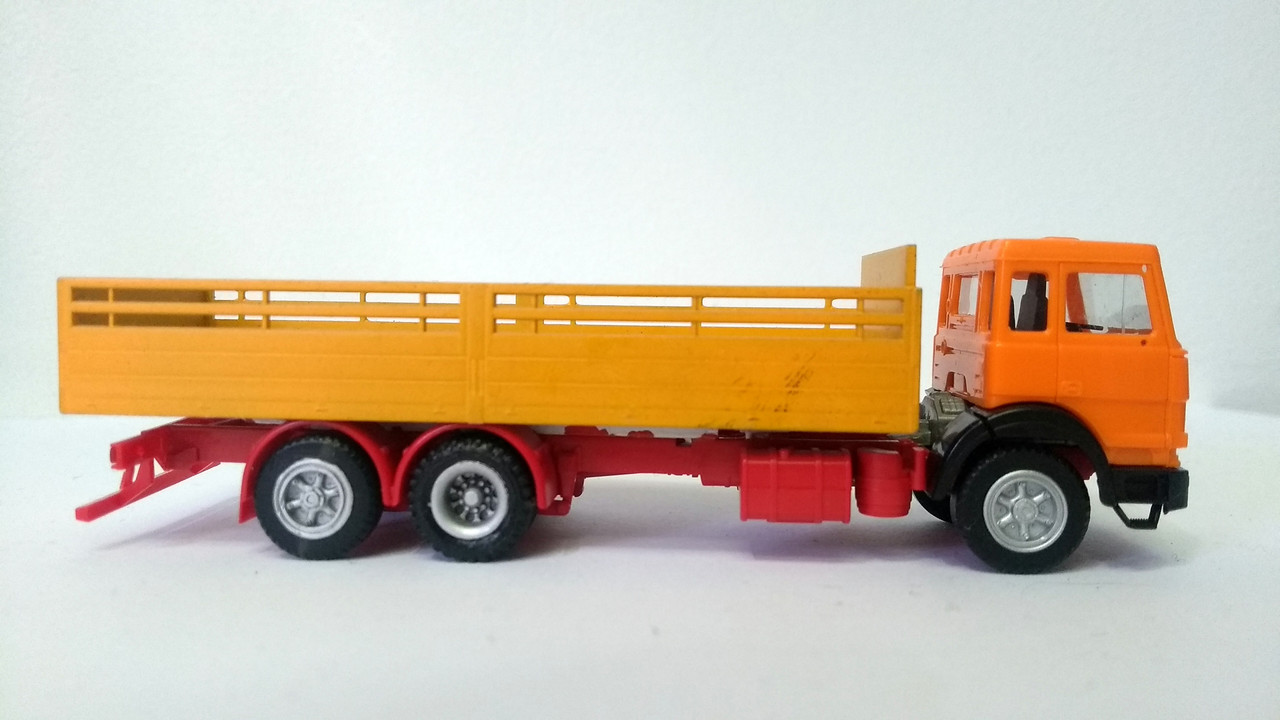 Mach (2792)