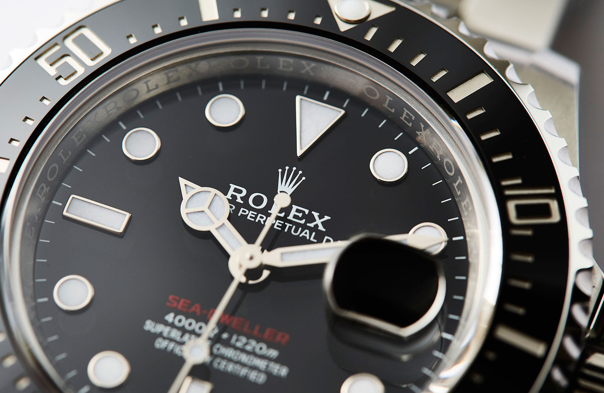 Rolex-Sea-Dweller-126600-6.jpg