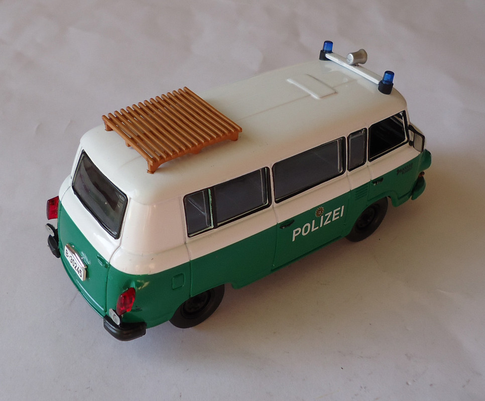 Barkas-B1000 Polizei 1