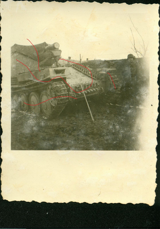 Orig. Panzer Foto Grille Sturmpanzer 38 (t) mit 