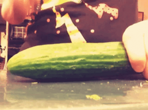 chop-cucumber.gif