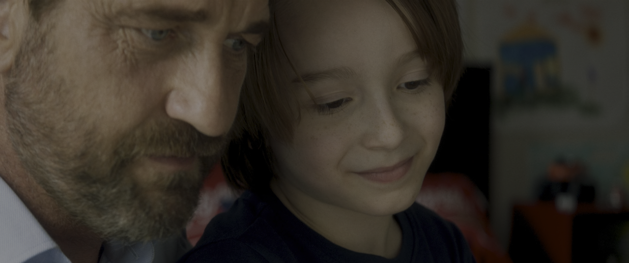 Greenland (2020) [BluRay Rip 2160p HEVC 10bit-HDR ITA-ENG AC3-SUBS] [M@HD].mkv_snapshot_00.06.36.463