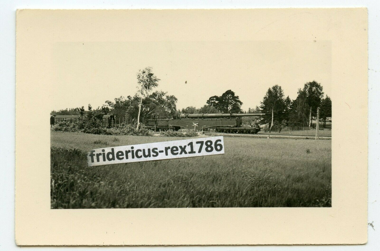 Foto 1 Eisenbahngeschütz 28-cm-Kanone 5 Leopold  mit Abschuss Bilanz