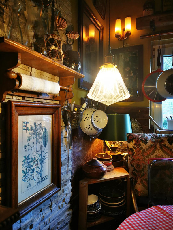 6203E480-121A-4888-A23A-5E9851F1492F