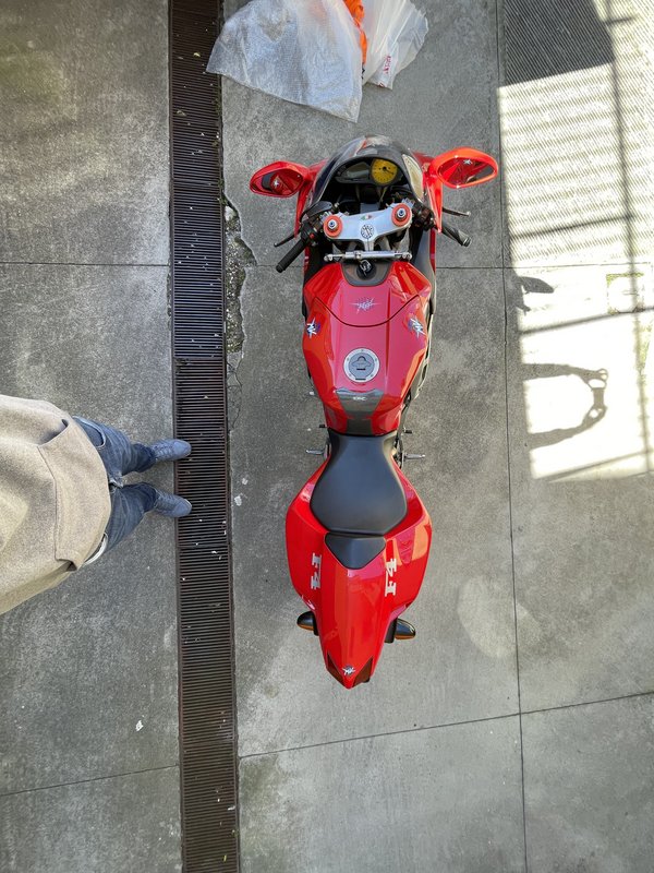 07CEECF6-F40C-4497-90AA-959FDB955822