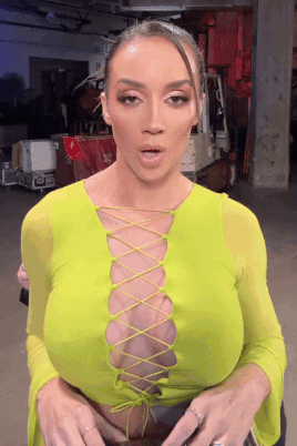 stacked8.gif