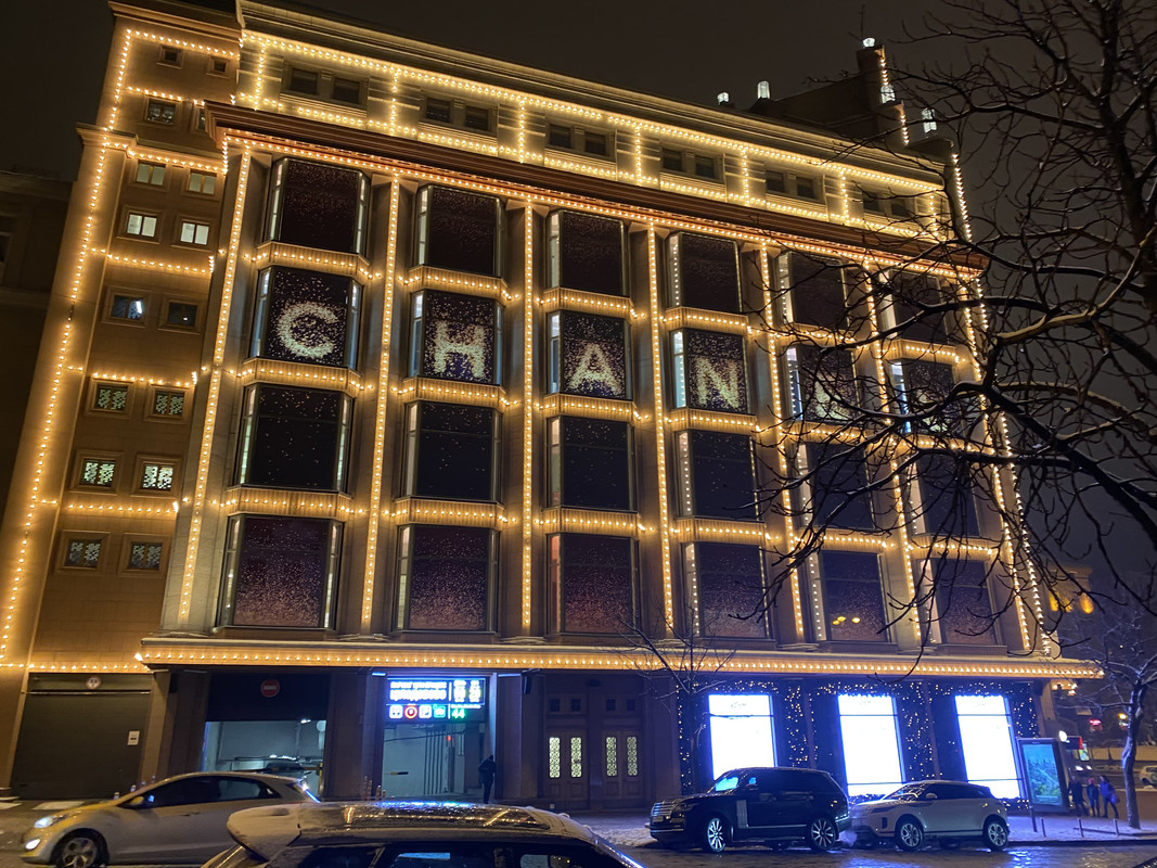 C28A85A1-E189-437F-90D9-CE75220381C3