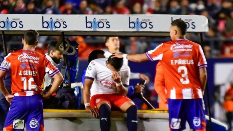 Chivas informa sobre la gravedad de la lesión de Alexis Vega; ¿se pierde la temporada?