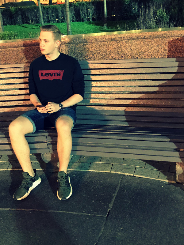 CD4F81CD-0E61-4C1F-8433-D01AA58BCDA9