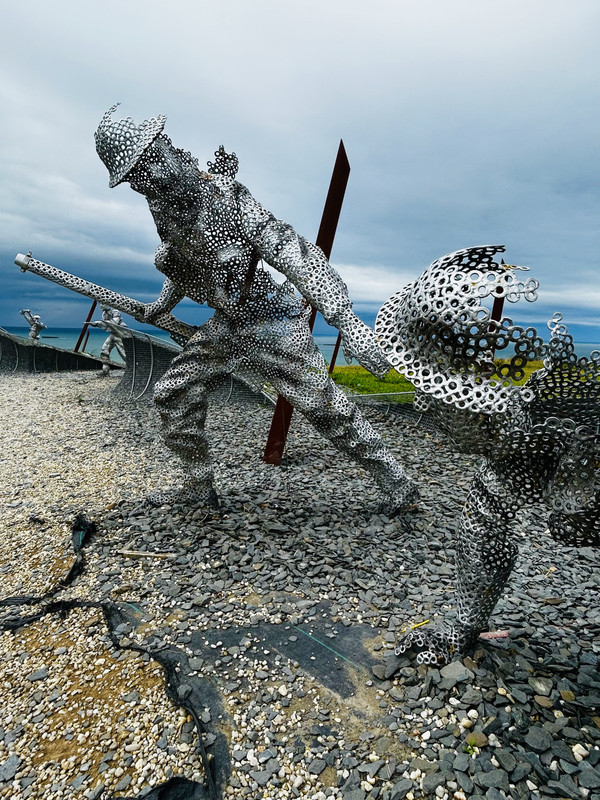 80A9C24D-BF71-4307-99F1-3D38670A36D1