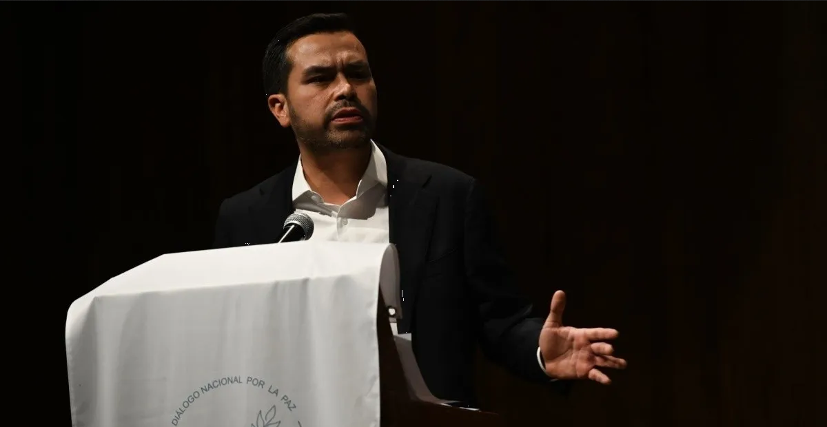 Álvarez Máynez plantea financiar plan de paz con la legalización de marihuana