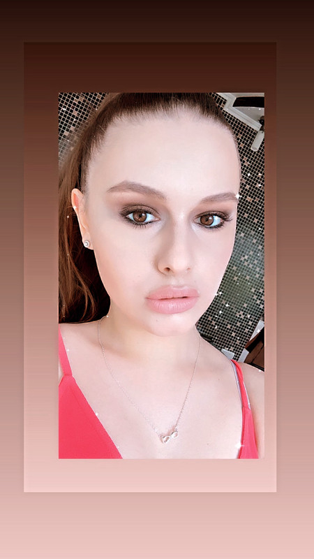 35F4B6AC-2AE7-4DE1-B4A3-8AF9E3BA0895