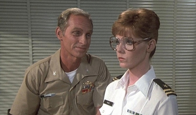 MAGNUM-PI-LANCE-LEGAULT-MAGNUM-PI-1-A-FOTOR-2.jpg