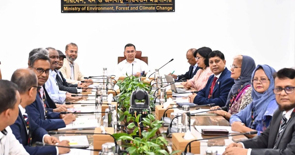 ঢাকা বিশ্বের সবচেয়ে দূষিত শহরের তালিকায় প্রথম বা দ্বিতীয়, এটি দেশের জন্য লজ্জার: প্রধানমন্ত্রী