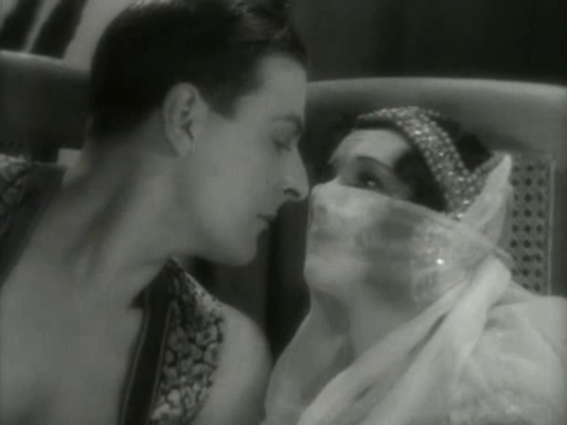 vlcsnap-2020-11-11-18h37m41s298