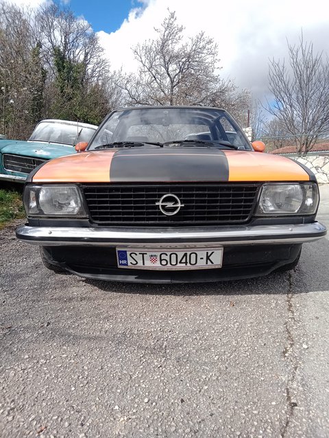 opel ascona b - Page 9 430758996-10210742970007262-5924013736204825600-n