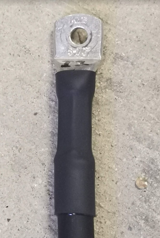 Inverter-Negative-cable-close-up.jpg