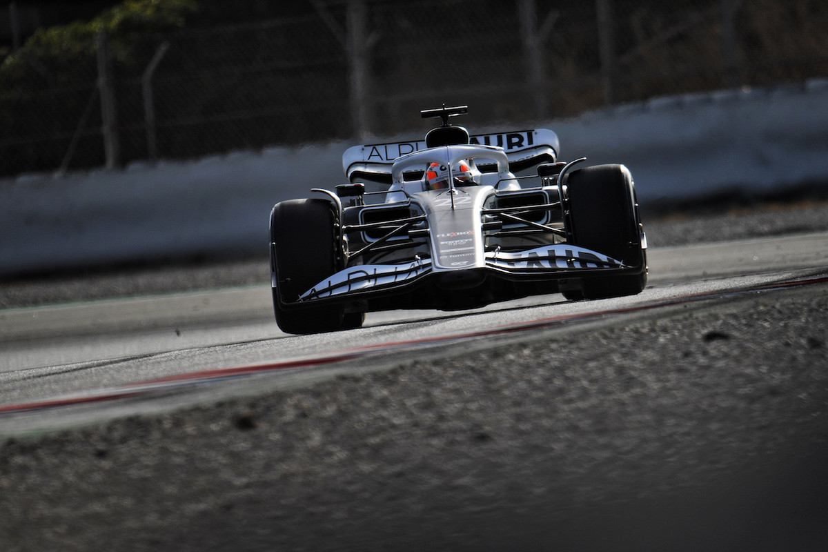 [Imagen: f1-test-barcellona-gallery-day1-429.jpg]
