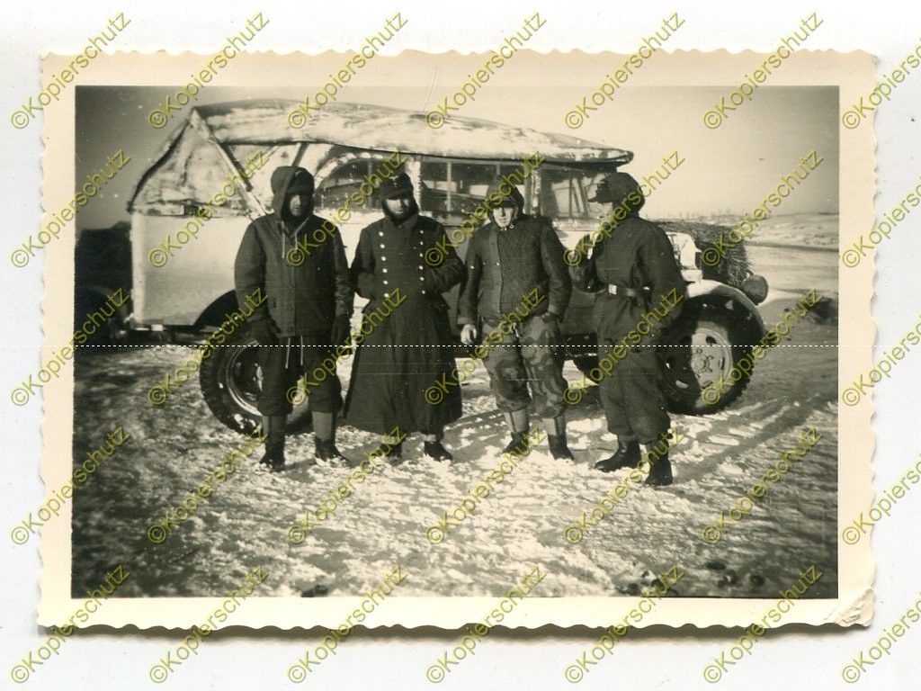 Foto, Flak-Regiment 35, Kübelwagen, Camo, Winter