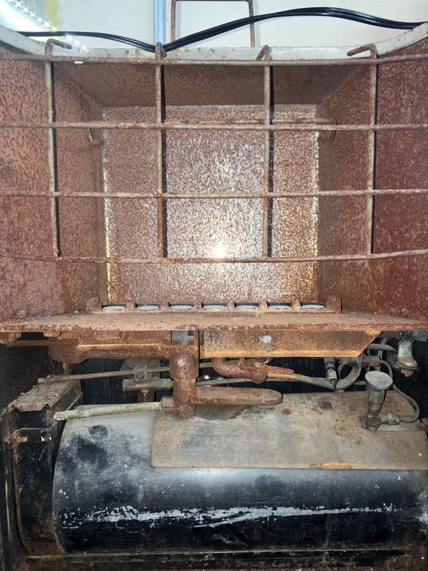 F85E575C-8880-4E73-A4AA-DA54BD7B80AA