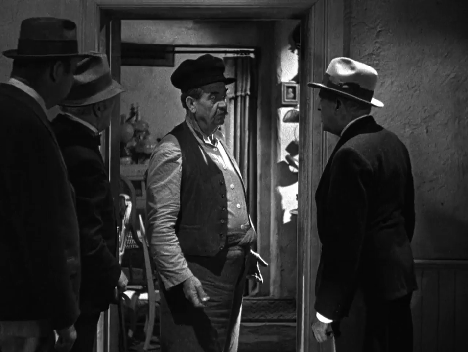Crime and Punishment 1935 BluRay [Hindi + Tamil + Telugu + English] 480p 720p Screenshot