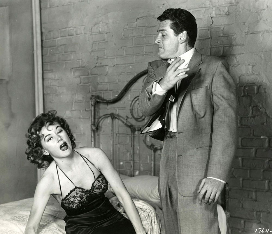 Gloria Grahame_b30