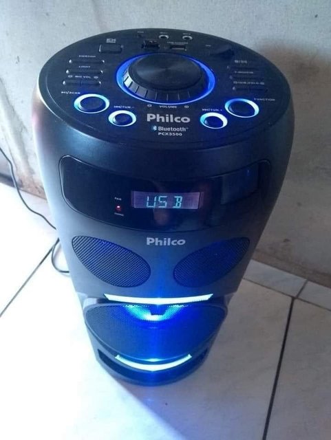 Caixa Acústica Philco PCX3500 150W Flashs de Luz Bluetooth USB e Bateria Interna