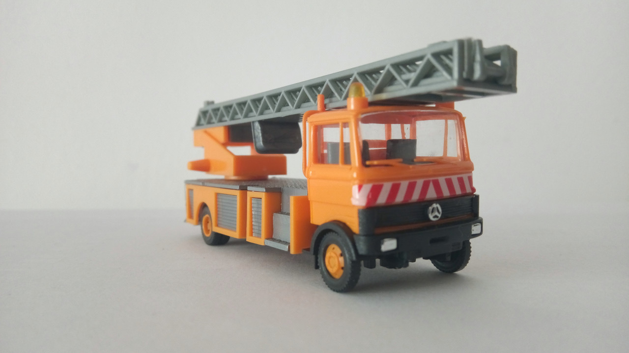 Mach (9784)