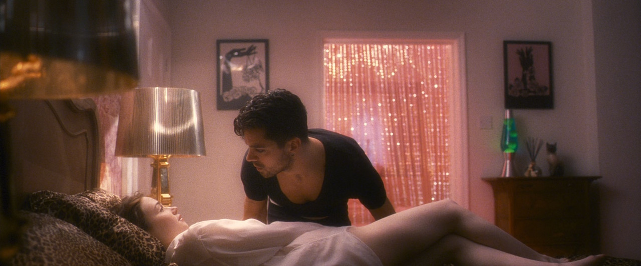 Tamara Drewe (2010).mkv_snapshot_00.59.29