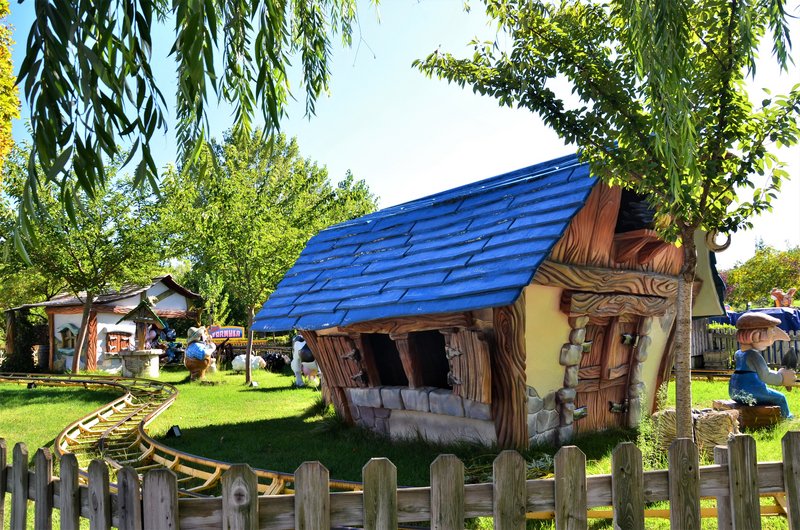 PARQUE EUROPA-2010/2015/2021-MADRID - Paseando por España-1991/2017 (127)