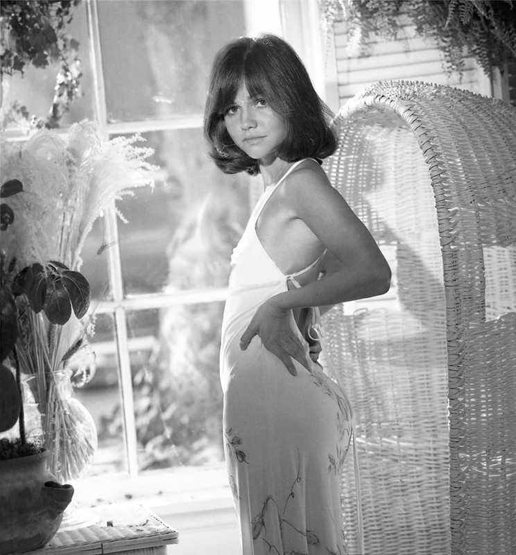 Sally_Field_b40