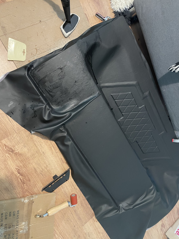 544F8B01-0B8C-4145-83DB-6E70DABA4695