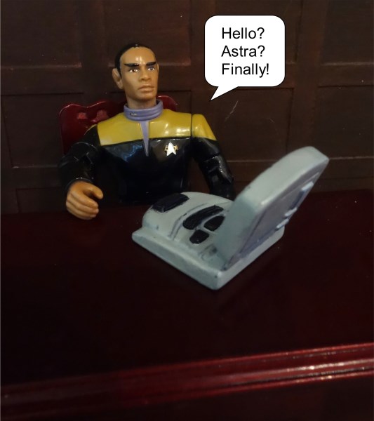 Phone4-Text