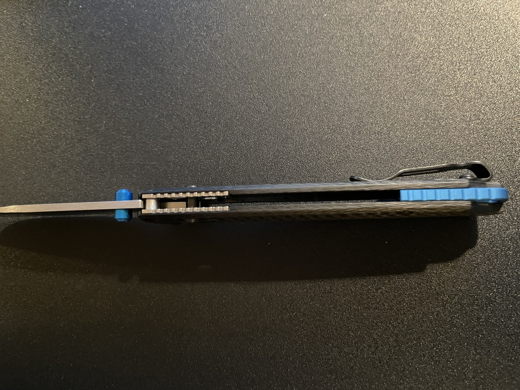 066F0752-A669-483E-812A-D18EB071DD95