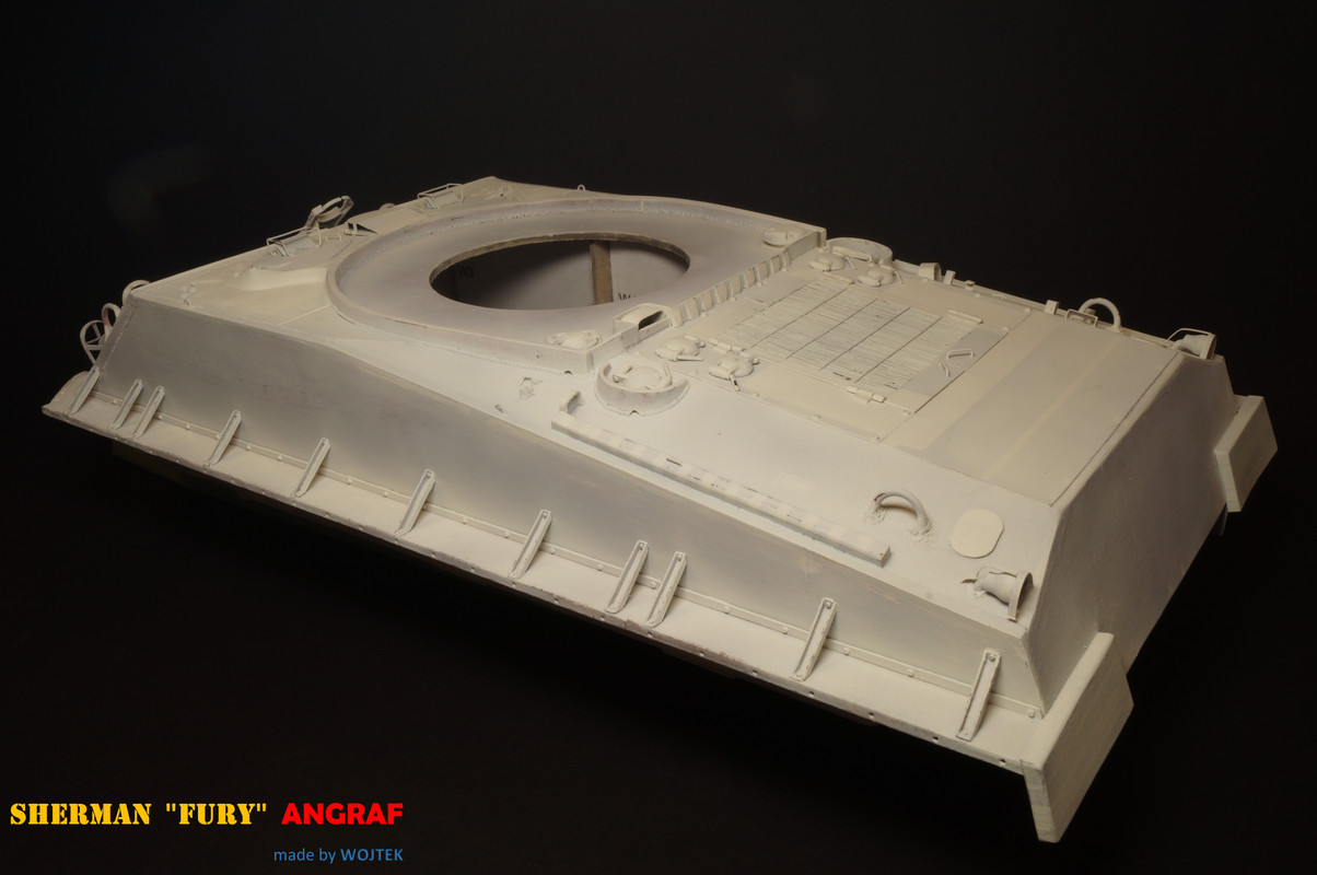 M4A3E8 SHERMAN  FURY 144