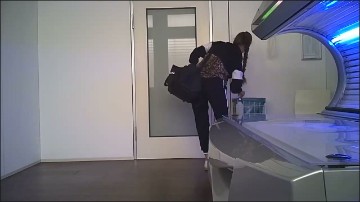 [Image: Voyeur51585113616.jpg]